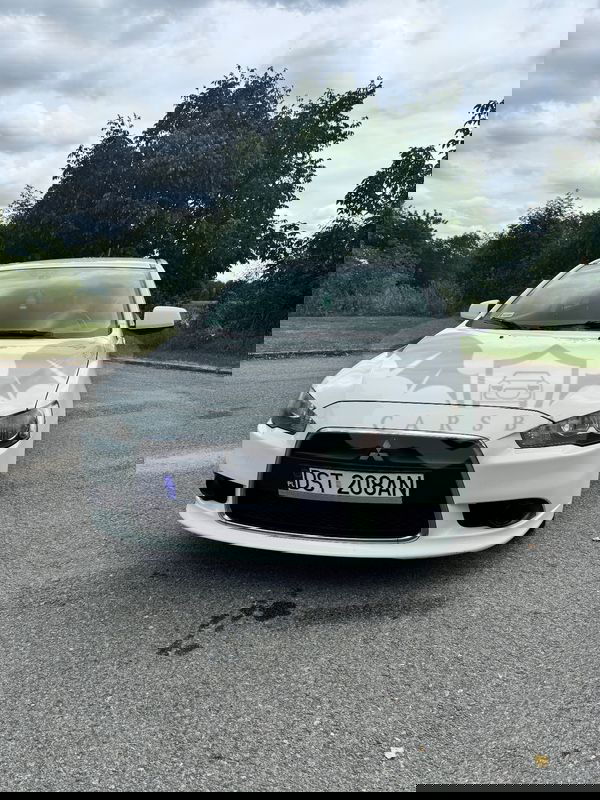 Mitsubishi Lancer IX 1.5 2010