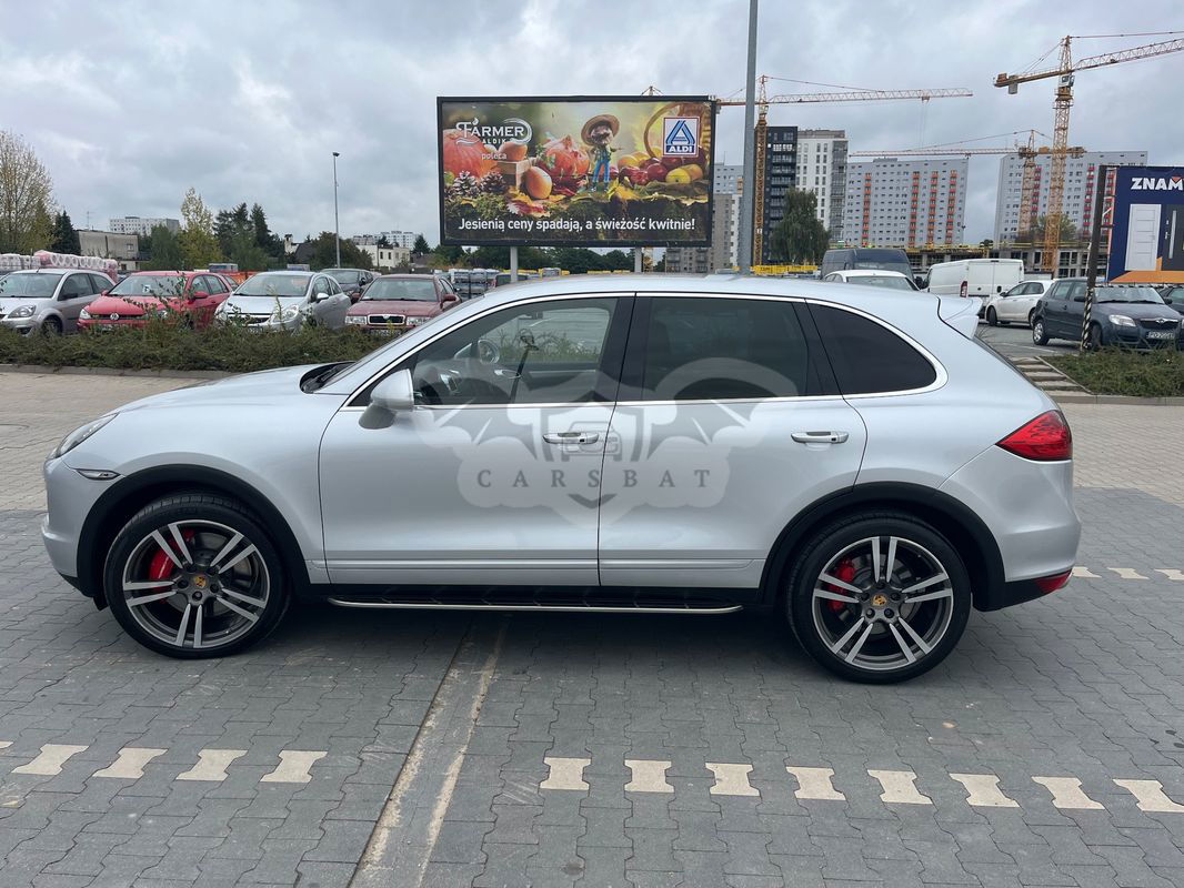 Porsche Cayenne II Turbo 2011
