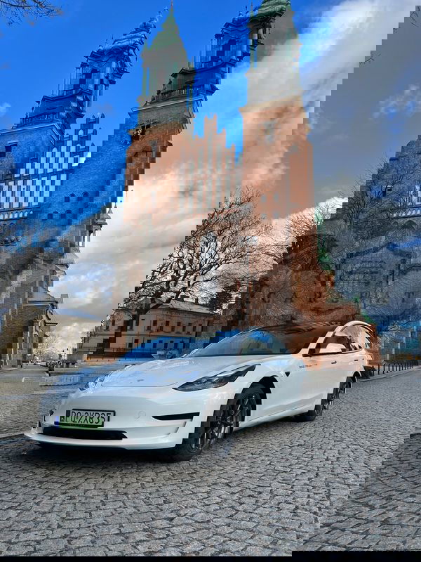 Tesla Model 3 RWD 2022