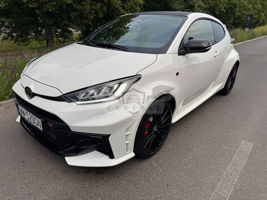 Toyota Yaris 2024