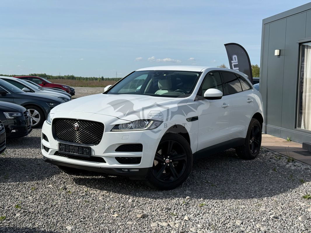 Jaguar F-Pace 2016
