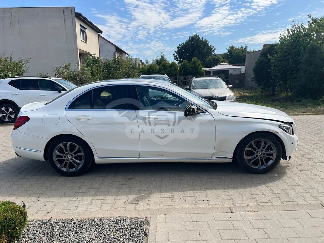 Mercedes-Benz C W205 220 (BlueTEC) d T 7G-TRONIC Avantgarde 2017