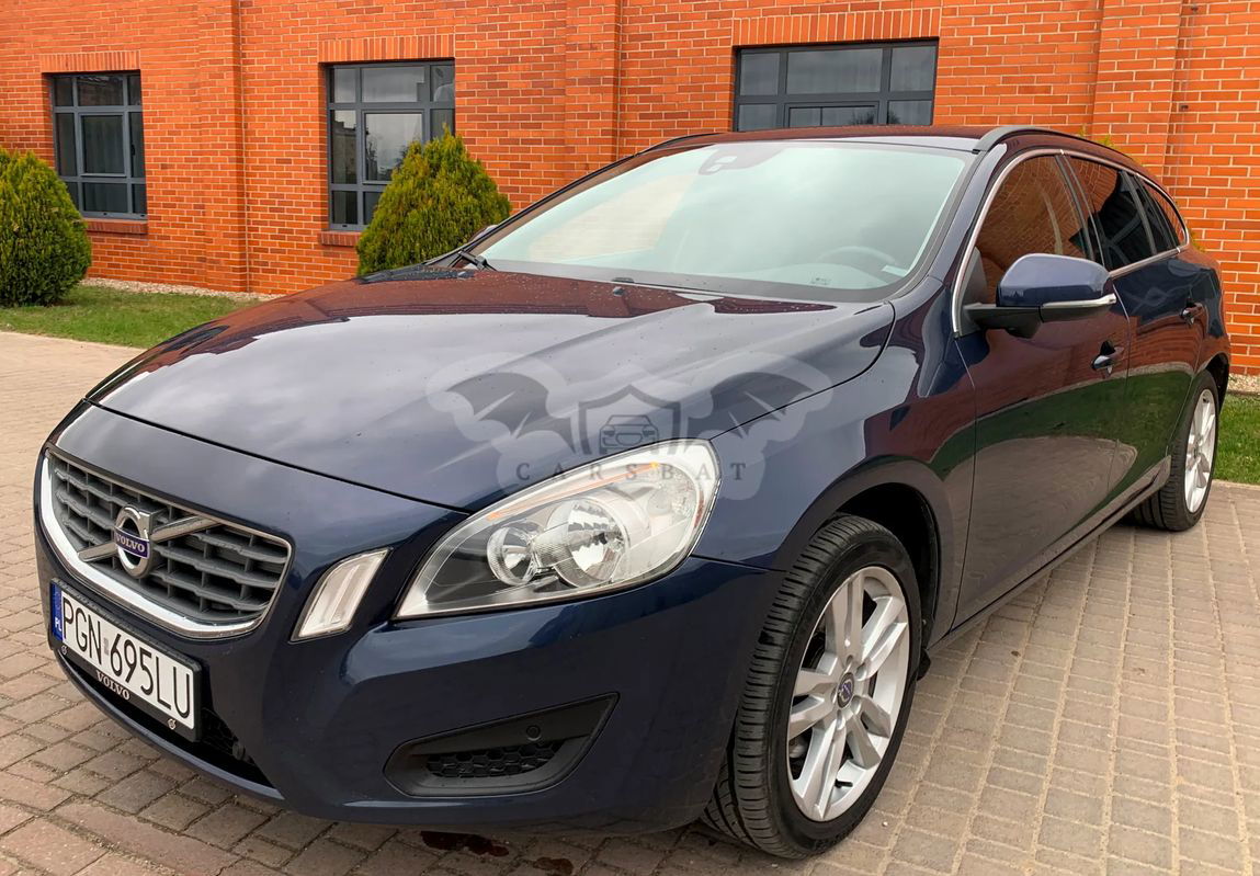 Volvo V60 I D2 Momentum 2013