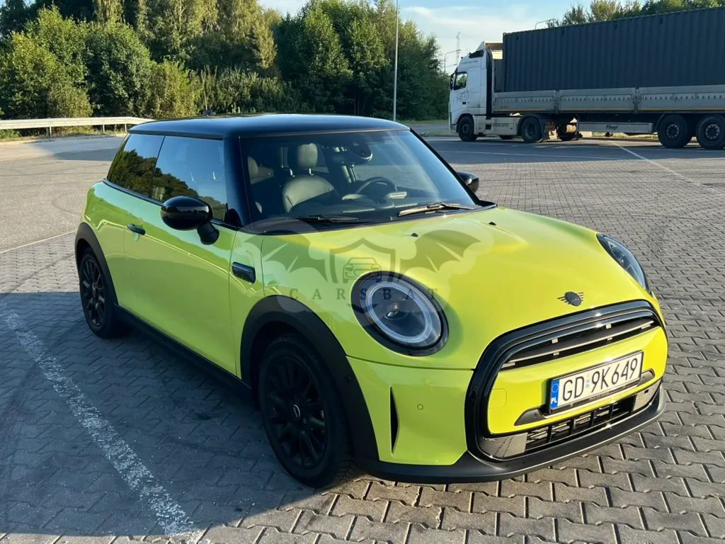 Mini Cooper Classic Trim 2023