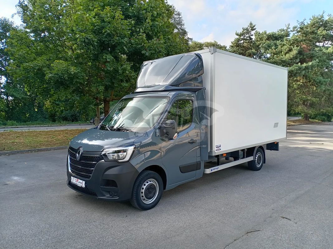 Renault Master 2021