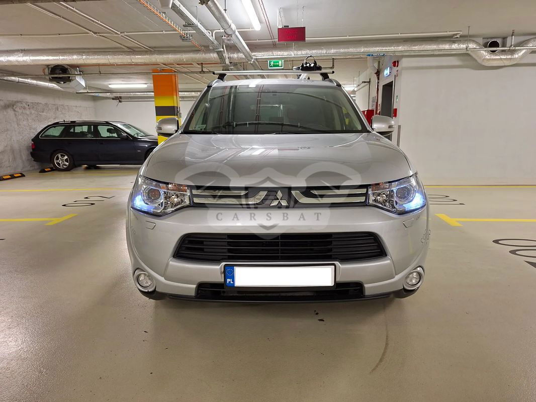 Mitsubishi Outlander III 2.0 Intense 2012