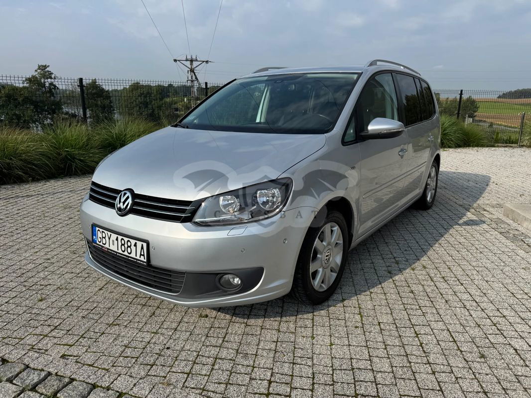 Volkswagen Touran II 1.6 TDI DPF BlueMotion Technology Life 2013