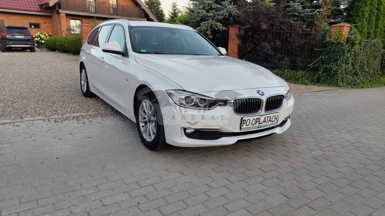 BMW 3 Series F30/F31 318d Touring Sport Line 2013