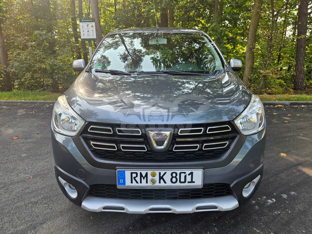 Dacia Lodgy 1.6 SCe Stepway S&S 2018