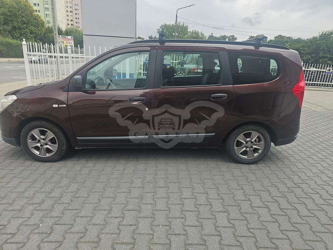 Dacia Lodgy 1.6 SCe Stepway S&S 2016
