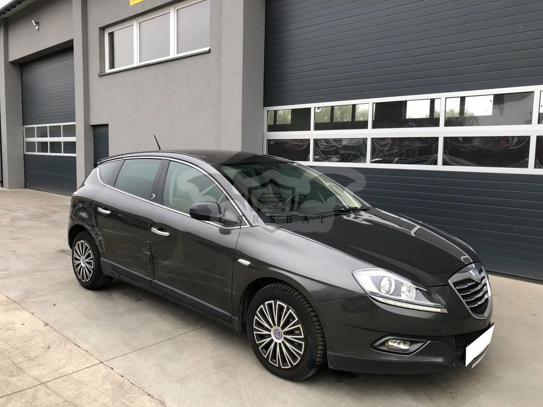 Lancia Delta 2011