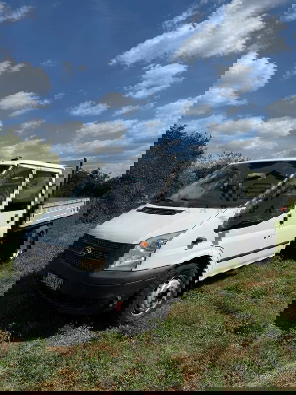 Ford Transit 2012