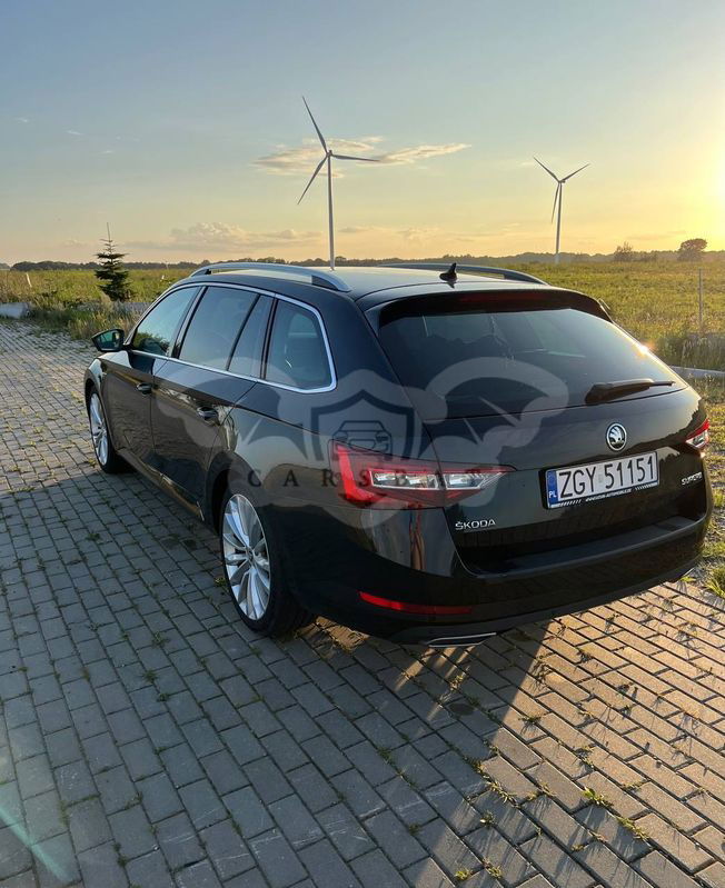 Skoda Superb III Combi 2.0 TDI DSG L&K 2016
