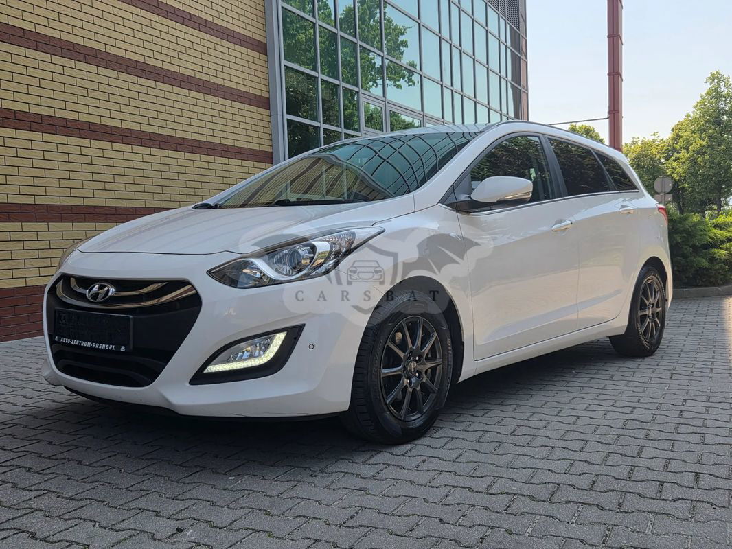 Hyundai i30 II 1.6 CRDi Premium 2014