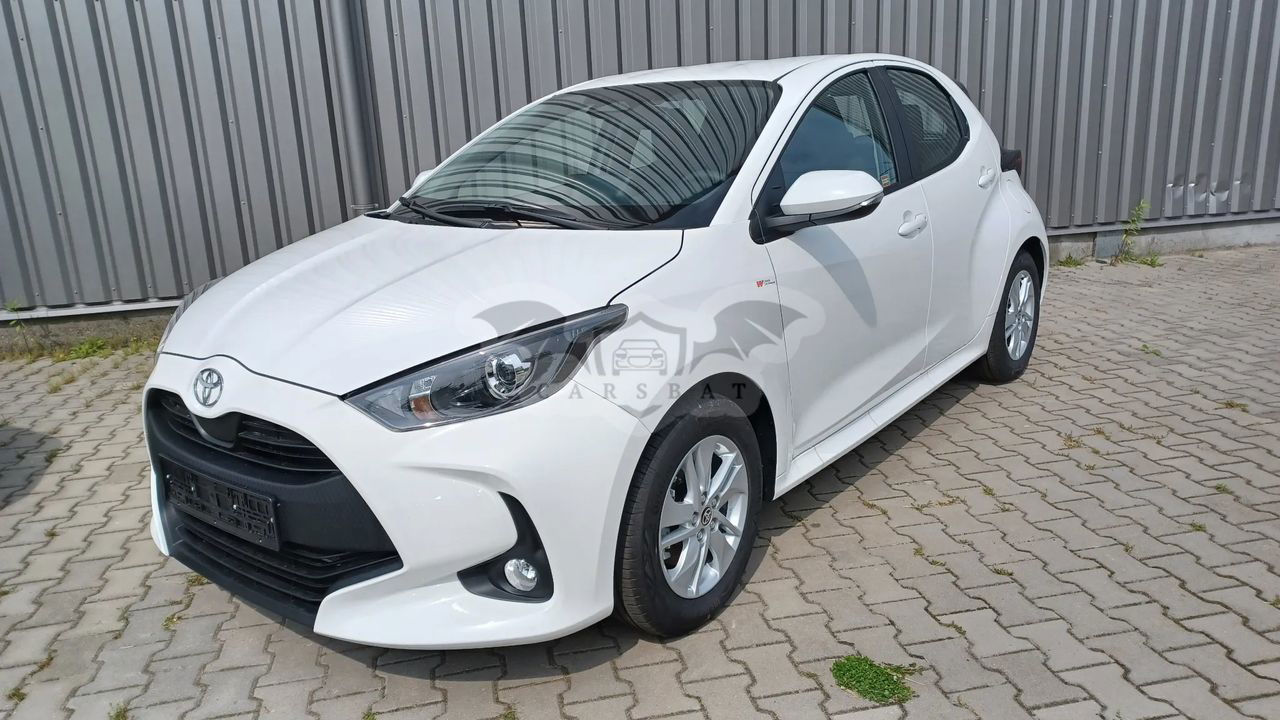Toyota Yaris IV Hybrid 1.5 Comfort 2024