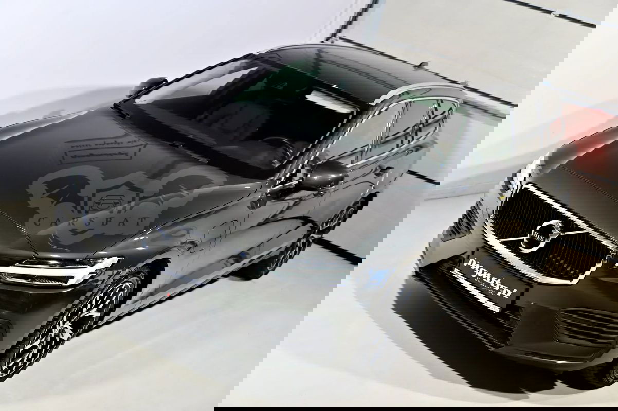 Volvo V60 II T6 AWD Plug-In Hybrid Inscription 2020