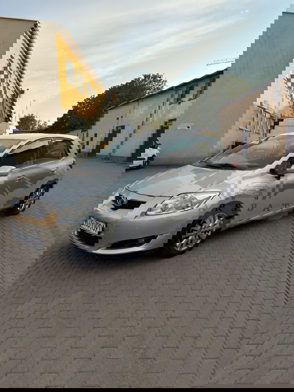 Toyota Auris I 2.0 D-4D Premium 2007