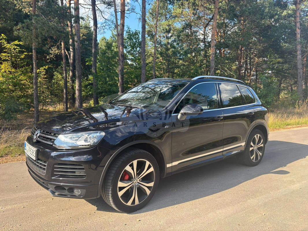 Volkswagen Touareg II 3.0 V6 TDI 4Motion DPF Automatik R-Line 2013