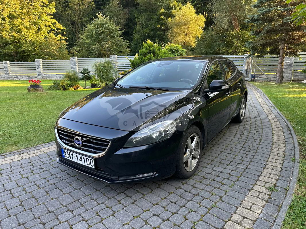 Volvo V40 II D2 Base 2015
