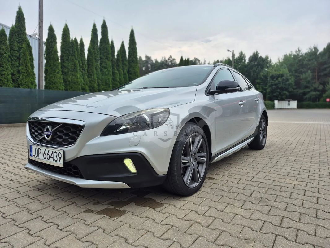 Volvo V40 2013