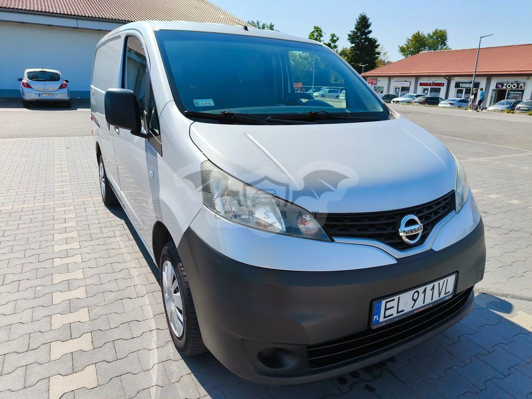 Nissan NV200 2012