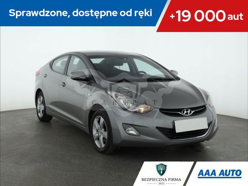 Hyundai Elantra III 2011