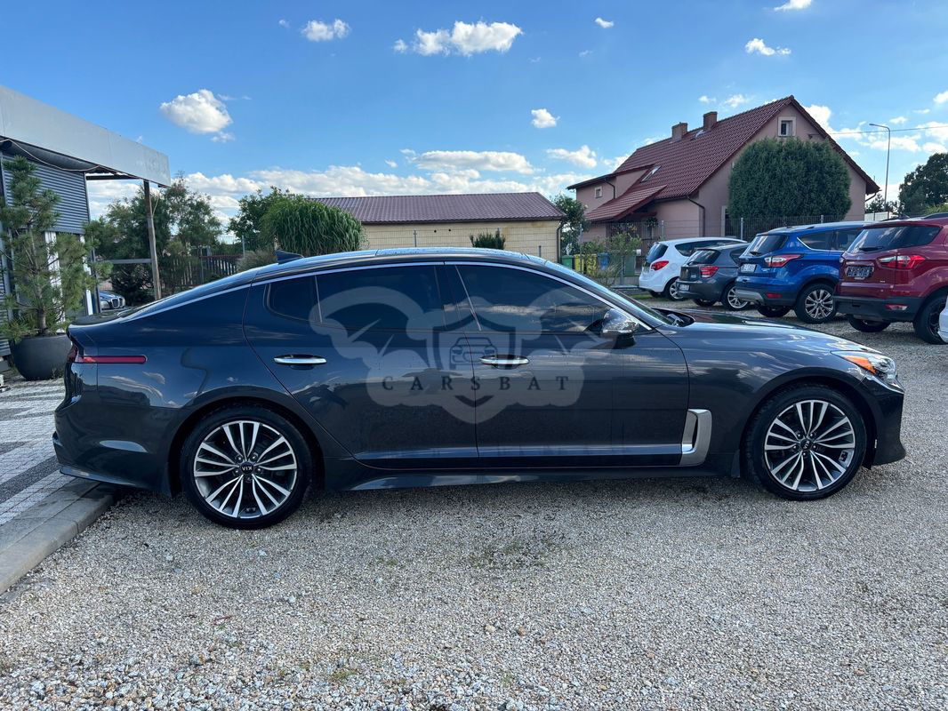 Kia Stinger 2.0 T-GDI GT Line 2019