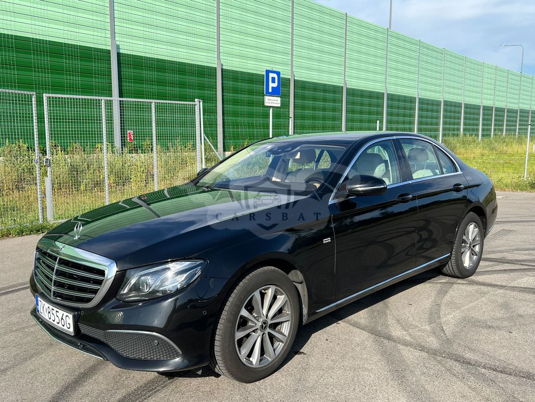 Mercedes-Benz E W213 220 d 4-Matic 9G-TRONIC 2017