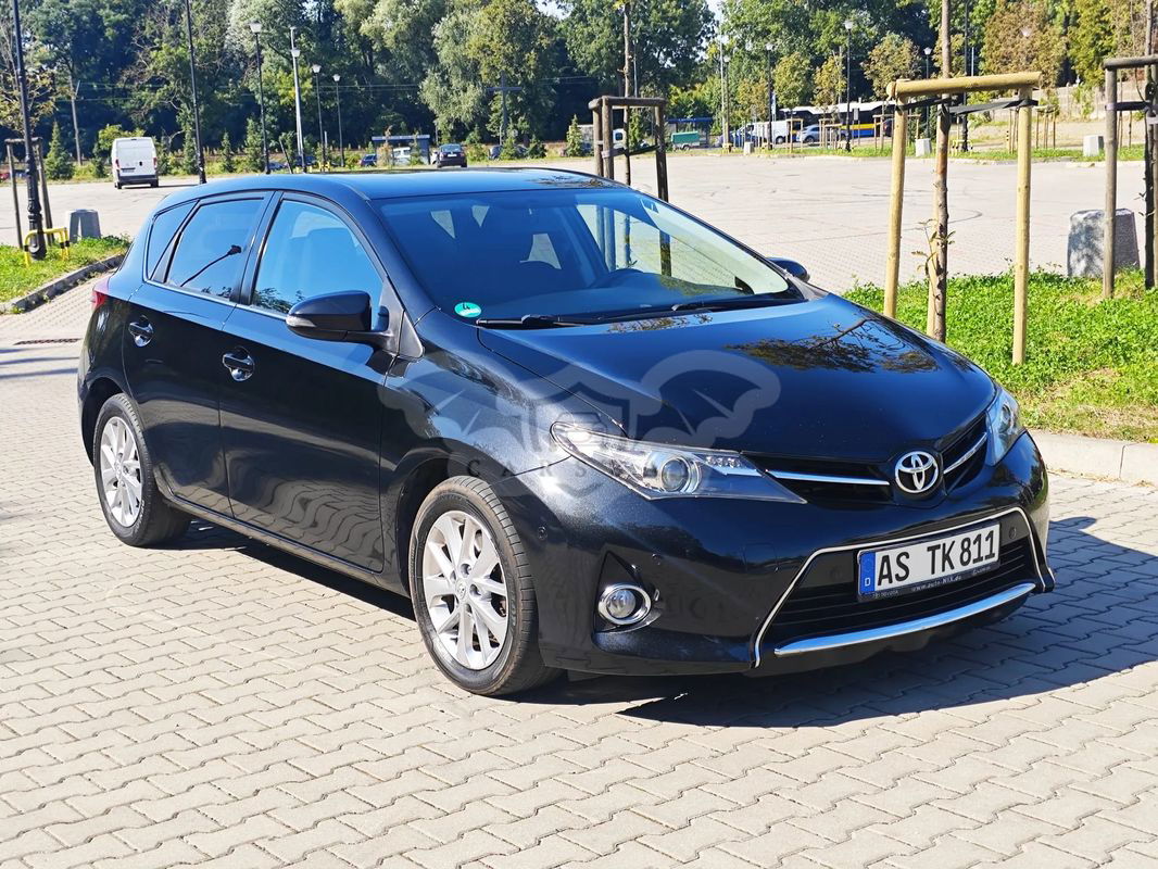 Toyota Auris II 2.0 D-4D Premium Comfort 2014