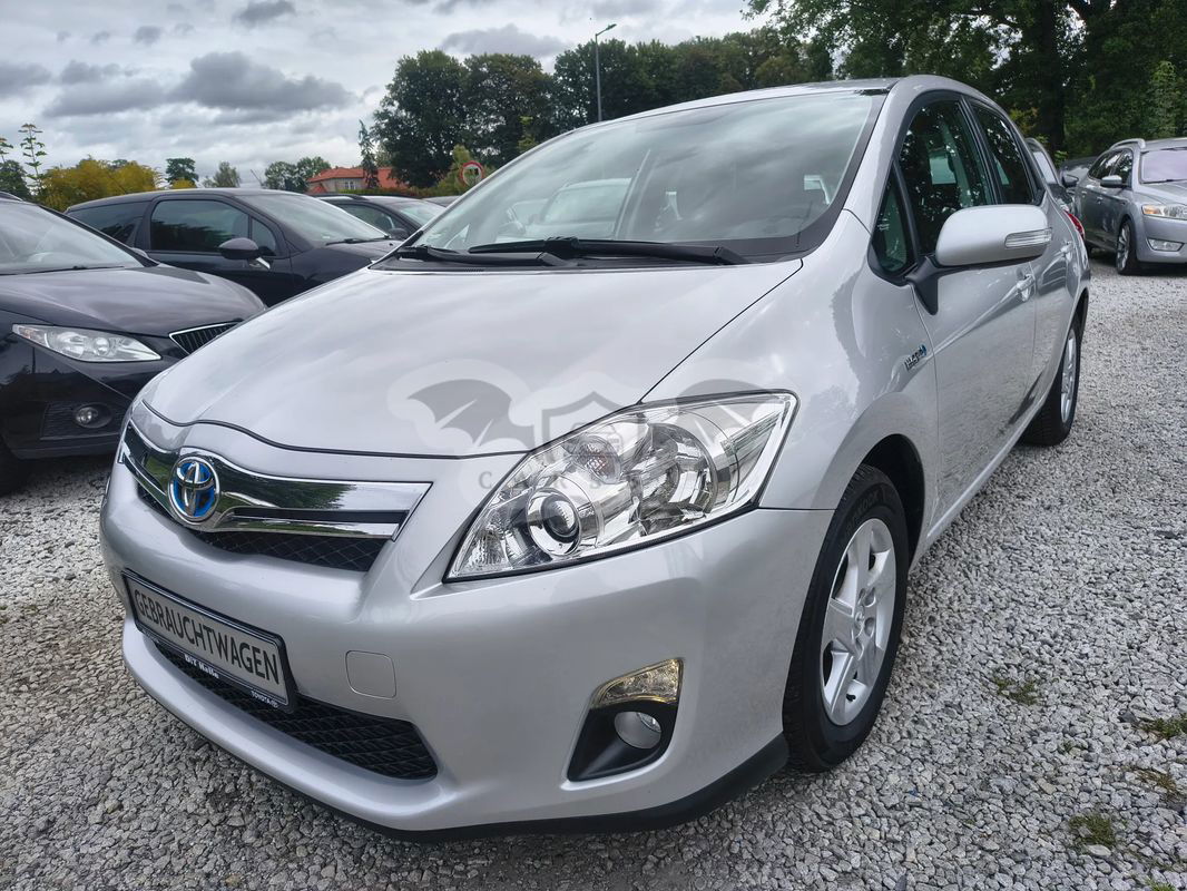 Toyota Auris I 1.8 HSD Luna 2011