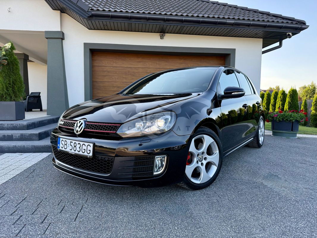 Volkswagen Golf VI 2.0 GTI DSG 2010