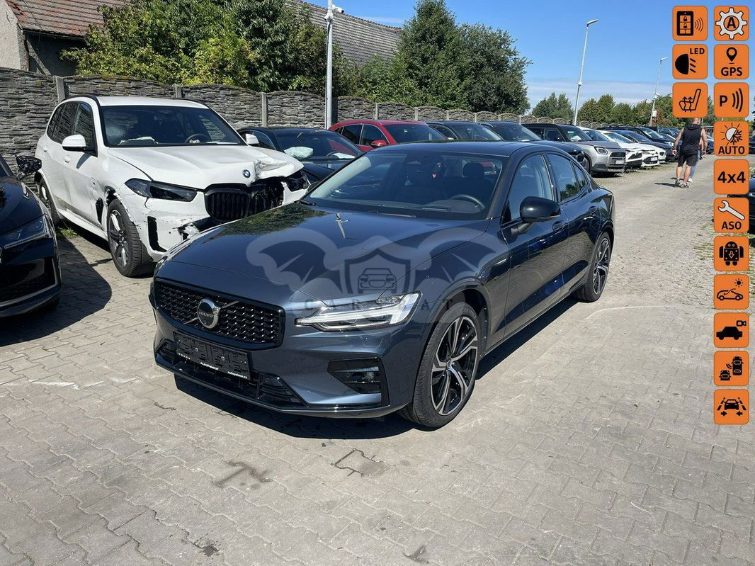 Volvo S60 III B5 B AWD Plus Dark 2023