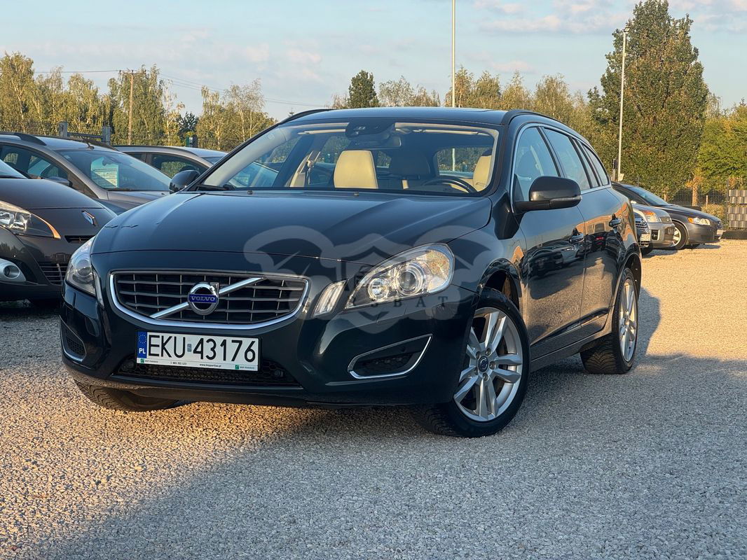 Volvo V60 I D3 Business Edition 2012