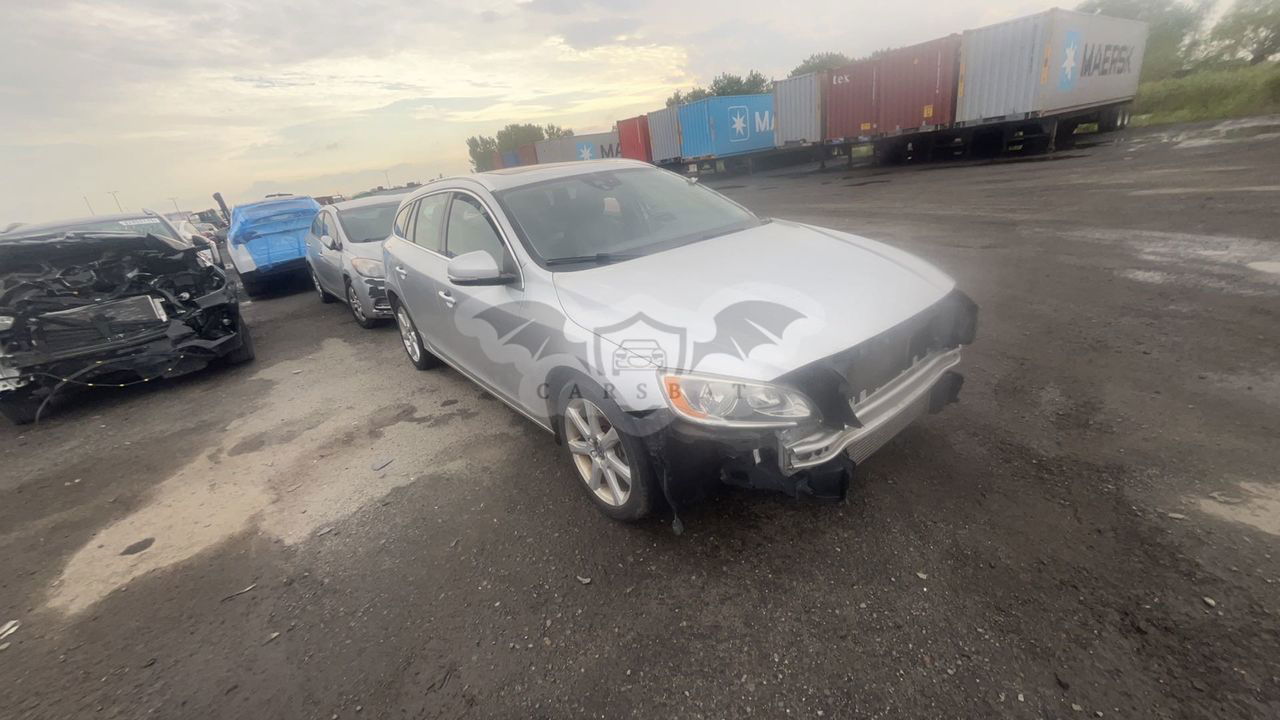 Volvo V60 I T5 Drive-E Summum 2016