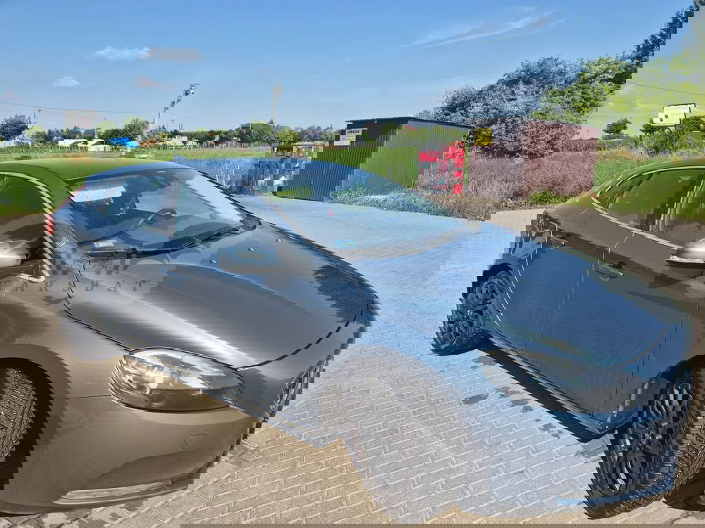 Volvo V40 II 2013