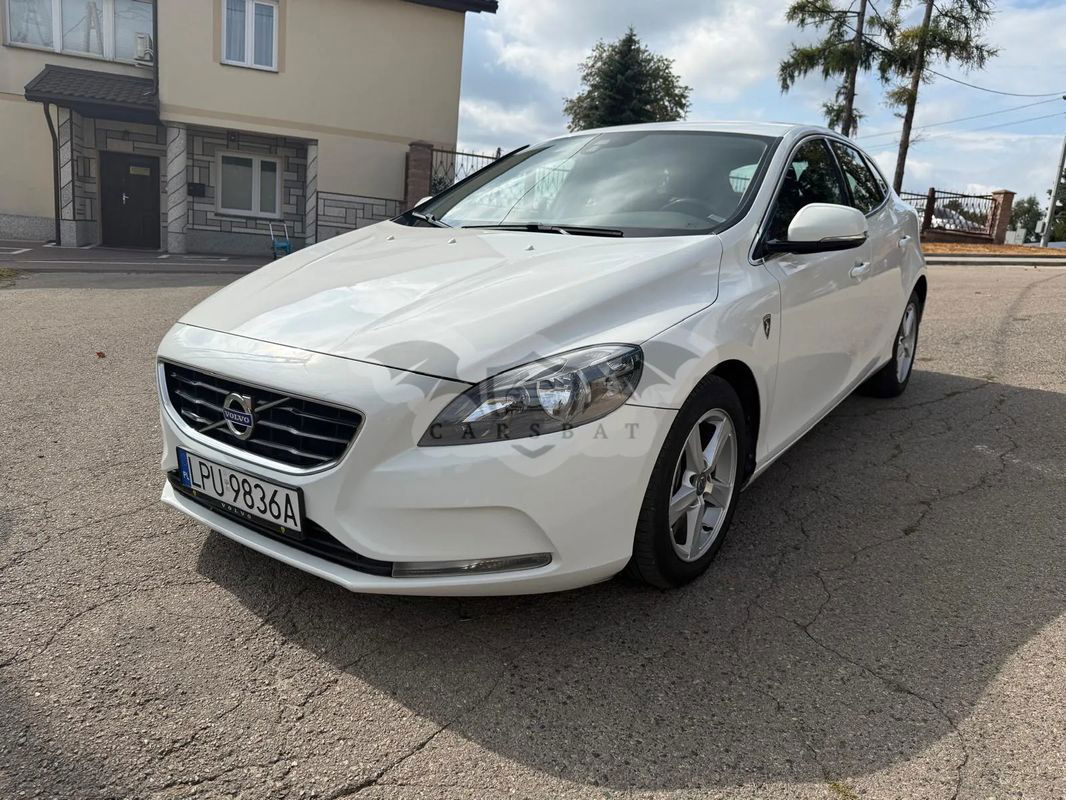 Volvo V40 II D3 Drive-E Momentum 2014