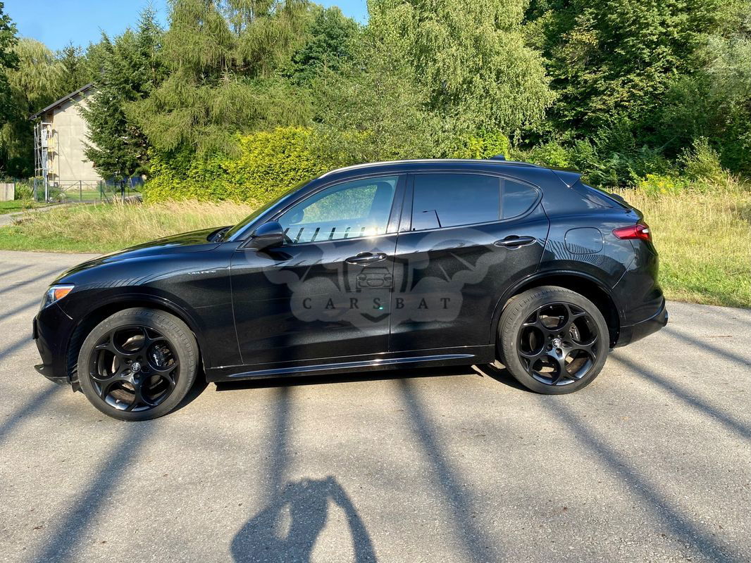 Alfa Romeo Stelvio 2.0 Turbo 16V AT8-Q4 Veloce 2018