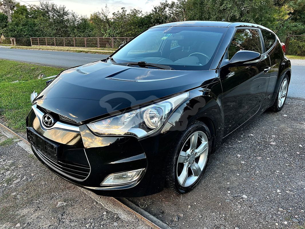 Hyundai Veloster 2012