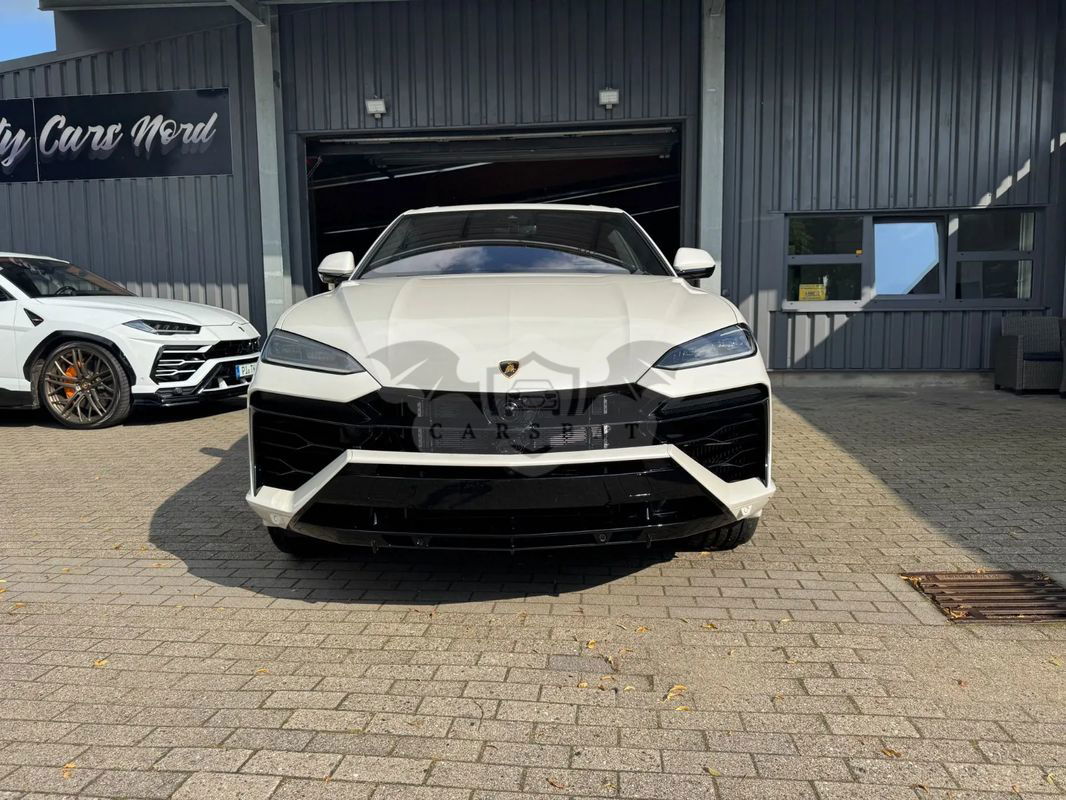 Lamborghini Urus 2025