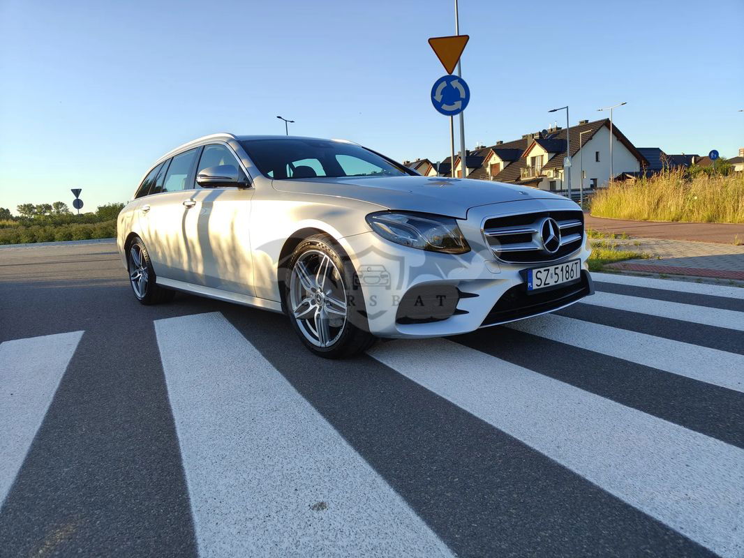 Mercedes-Benz E W213 220 d T 9G-TRONIC AMG Line 2019