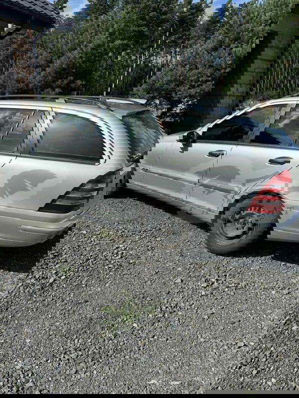 Mercedes-Benz C W203 2003