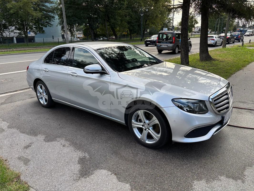 Mercedes-Benz E W213 200 d 9G-TRONIC 2017