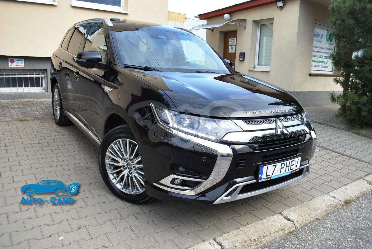 Mitsubishi Outlander III PHEV Instyle + 2019