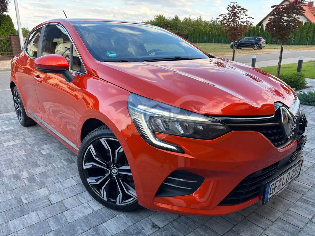 Renault Clio V TCe 90 X-tronic BUSINESS EDITION 2021