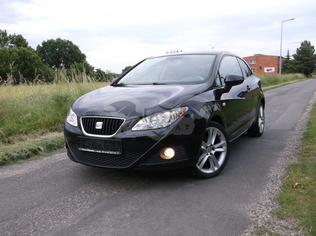 Seat Ibiza IV SC 1.2 TSI Sport 2011