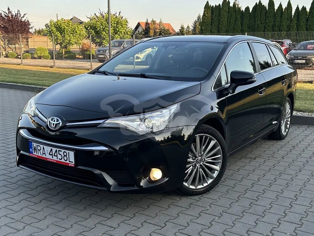 Toyota Avensis III 1.8 Business Edition 2016