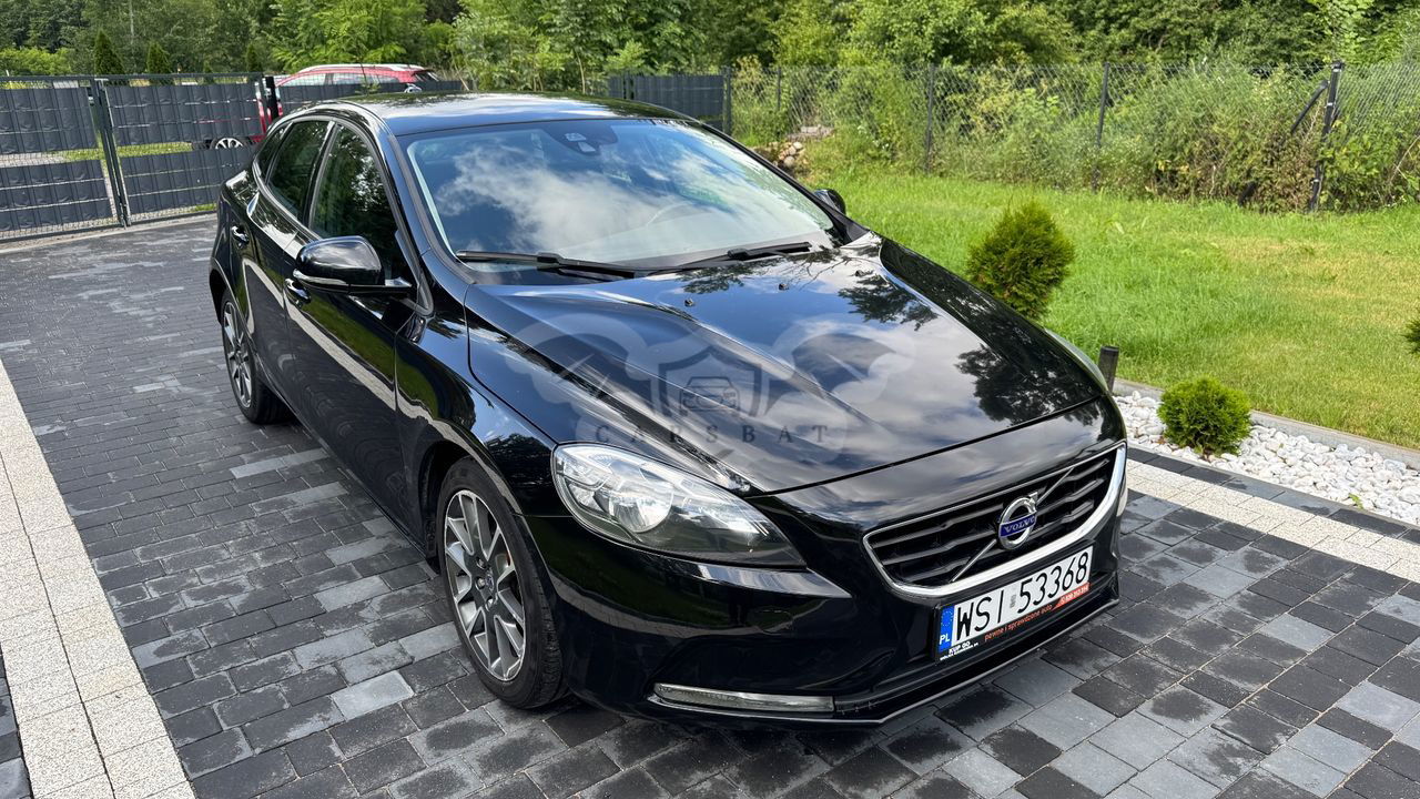 Volvo V40 II D2 Kinetic 2013
