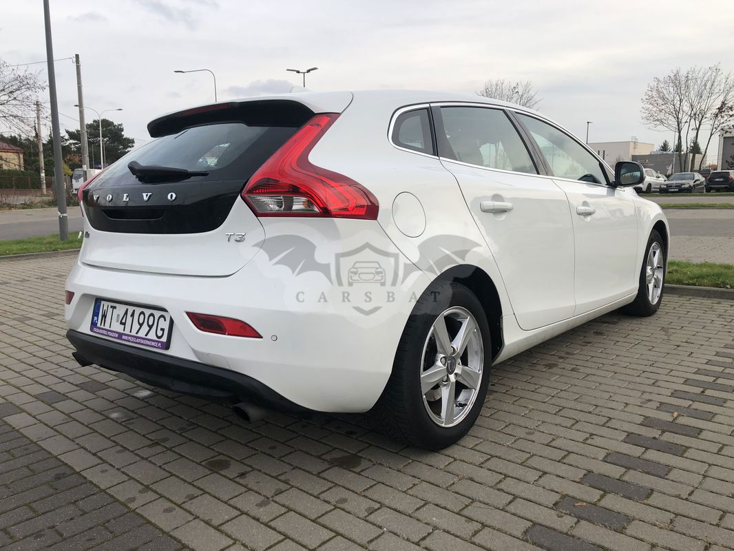 Volvo V40 II T3 Drive-E Momentum 2016