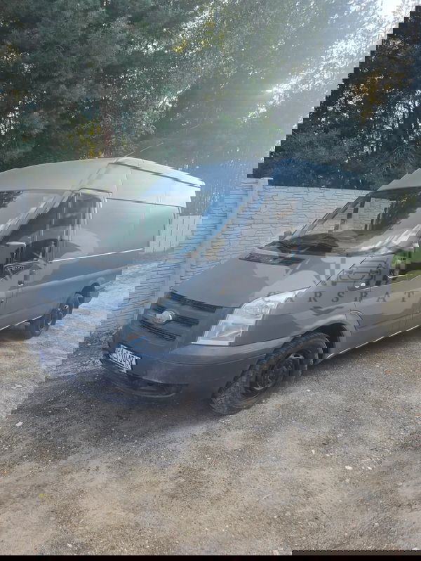 Ford Transit 2011
