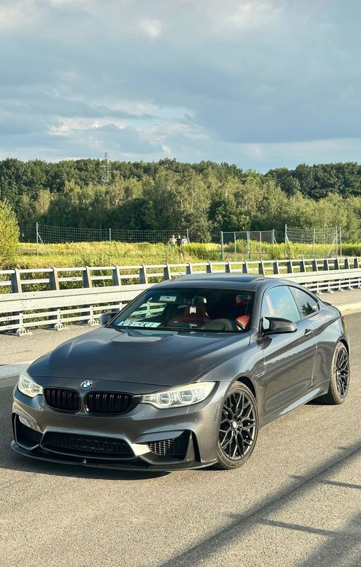 BMW M4 Coupe DKG 2015